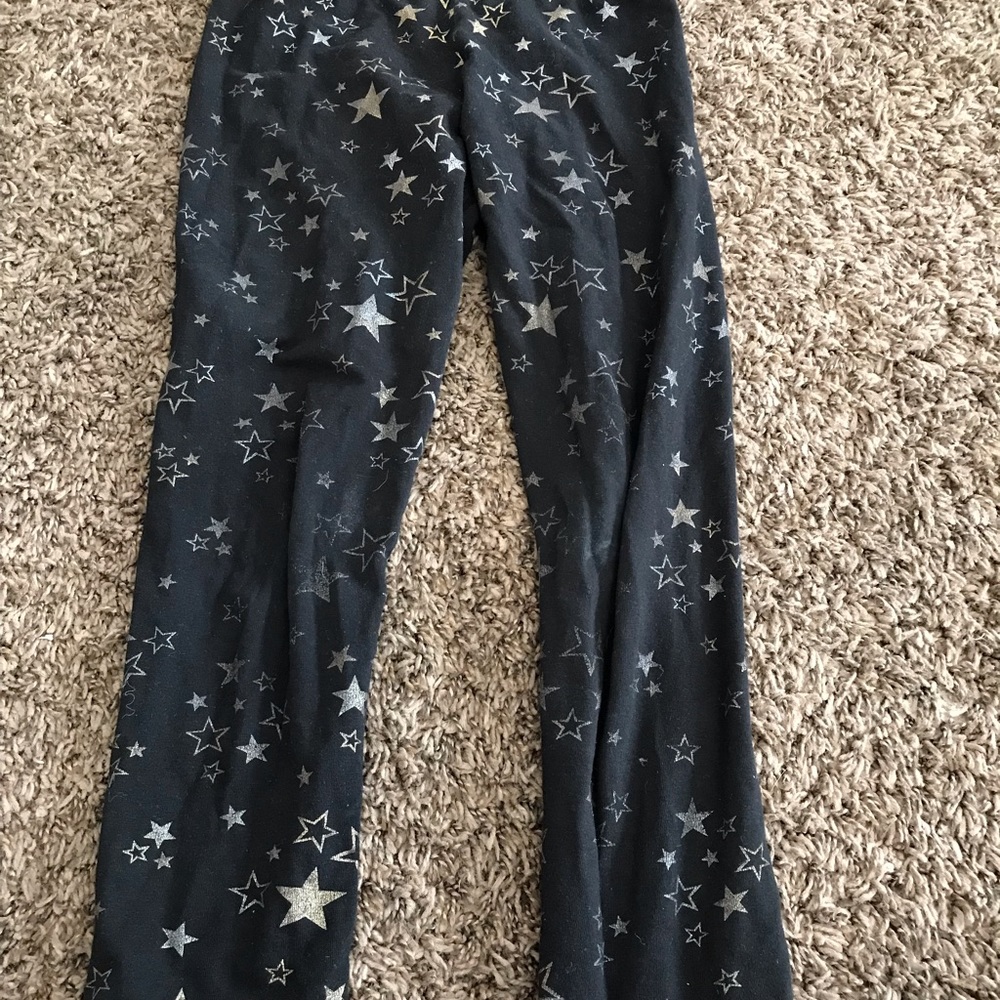 Black leggings